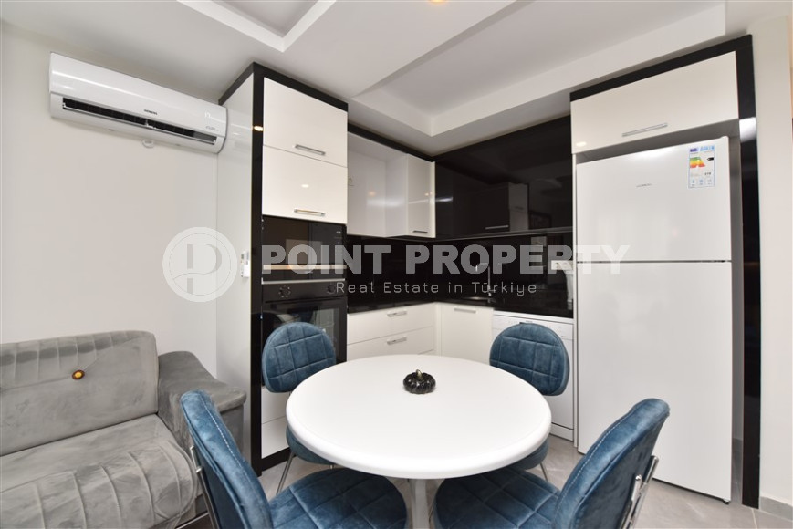 Ready to move in, cozy one bedroom apartment, 55m², in the eastern part of Mahmutlar, Alanya-id-1726-photo-4