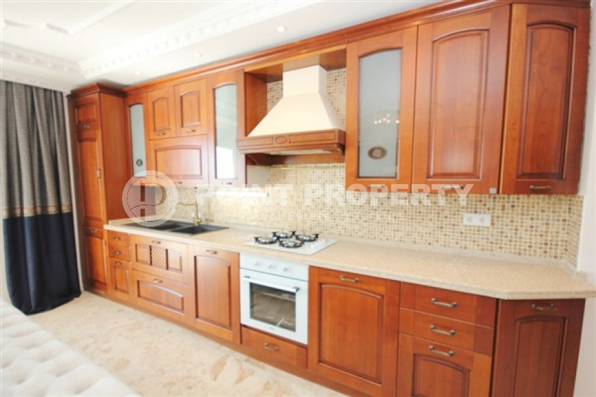 Large three-room apartment, 115m², with excellent views in Mahmutlar, Alanya-id-1729-photo-6