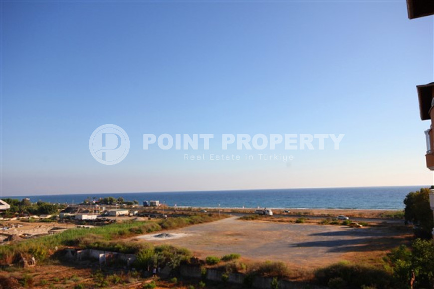 Трехкомнатная видовая квартира, 115м², с новой мебелью, в 50м от моря в районе Алании Демирташ-id-1732-фото-27