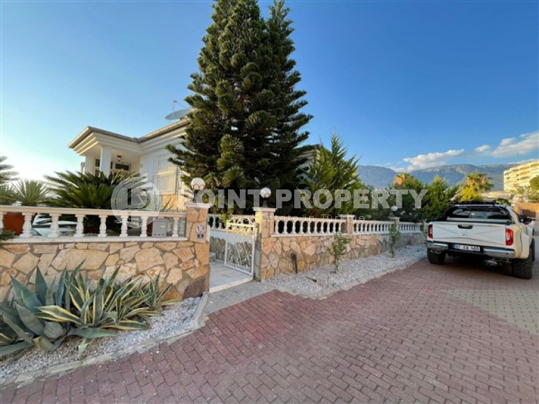 Уютная вилла 2+1, 220м², в резиденции с инфраструктурой в районе Алании – Махмутлар-id-1733-фото-7