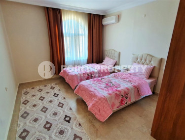 Furnished one-bedroom apartment in Mahmutlar. 700 meters to the sea, 110 m2.-id-1106-photo-5