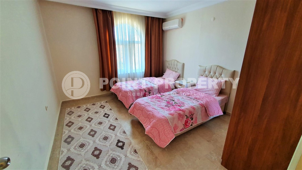 Furnished one-bedroom apartment in Mahmutlar. 700 meters to the sea, 110 m2.-id-1106-photo-5