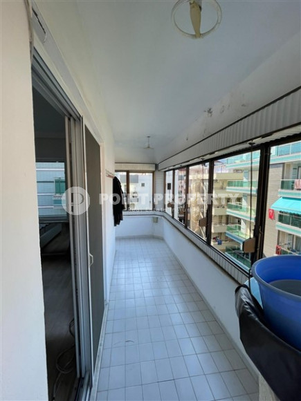 Видовая трехкомнатная квартира, 120м², у пляжа Клеопатры в доме городского типа, в самом центре Алании-id-1735-фото-9