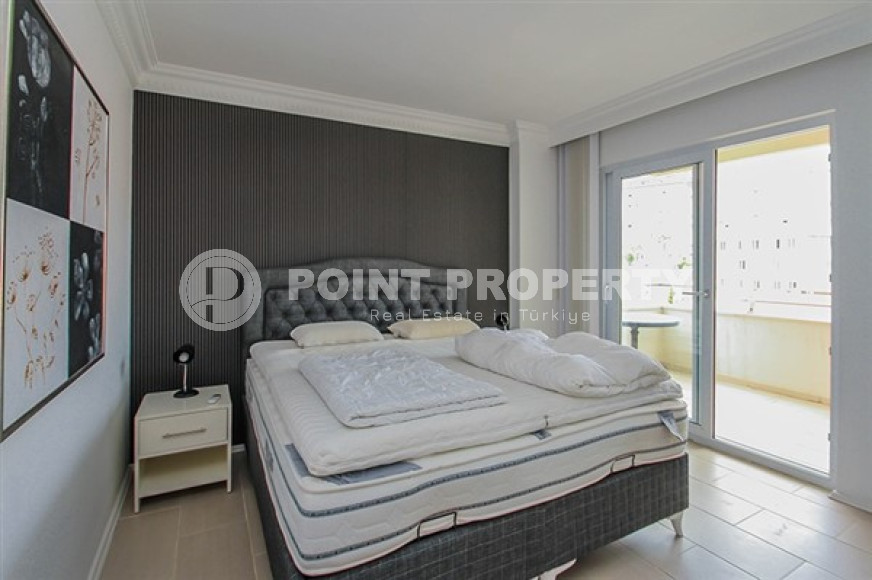 Two bedroom apartment, 109 m², overlooking Alanya Fortress in a cozy complex in Cikcilli-id-1742-photo-10