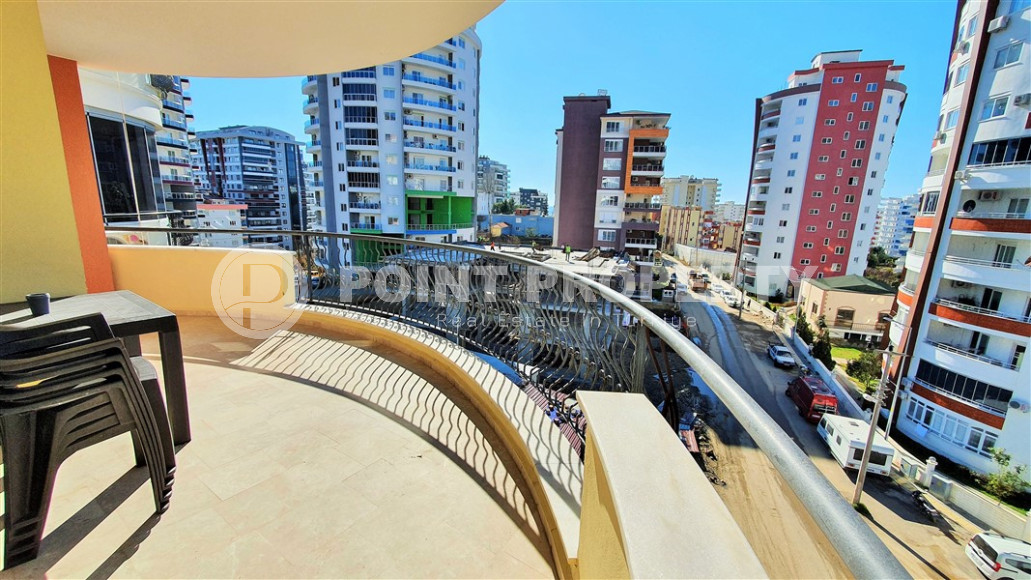 Furnished one-bedroom apartment in Mahmutlar. 700 meters to the sea, 110 m2.-id-1106-photo-23