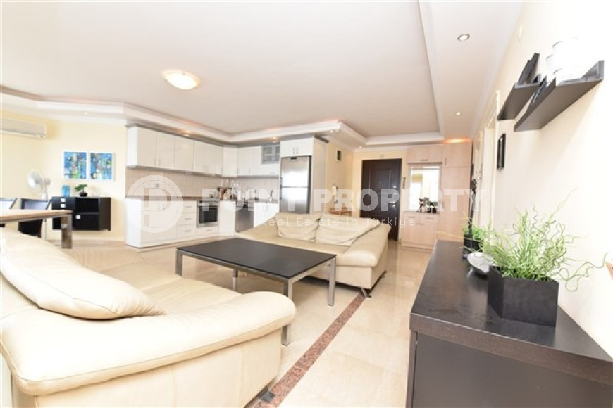 Трехкомнатная квартира, 100м², с видом на Аланийскую крепость в центре района Тосмур, Алания-id-1746-фото-3