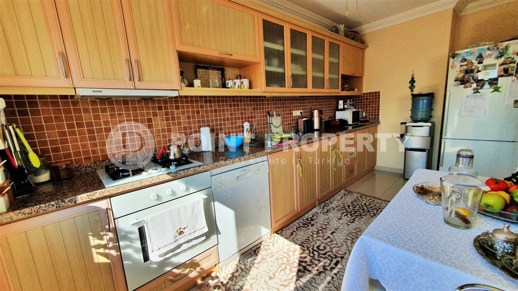 Двухуровневая квартира на Средиземном побережье с мебелью.-id-1107-фото-10