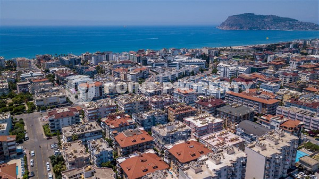 Furnished five-bedroom duplex penthouse, 250m², 450m from the sea in Oba, Alanya.-id-1750-photo-4