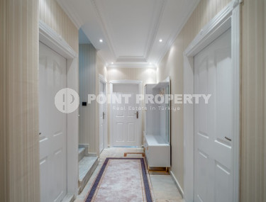 Furnished five-bedroom duplex penthouse, 250m², 450m from the sea in Oba, Alanya.-id-1750-photo-5