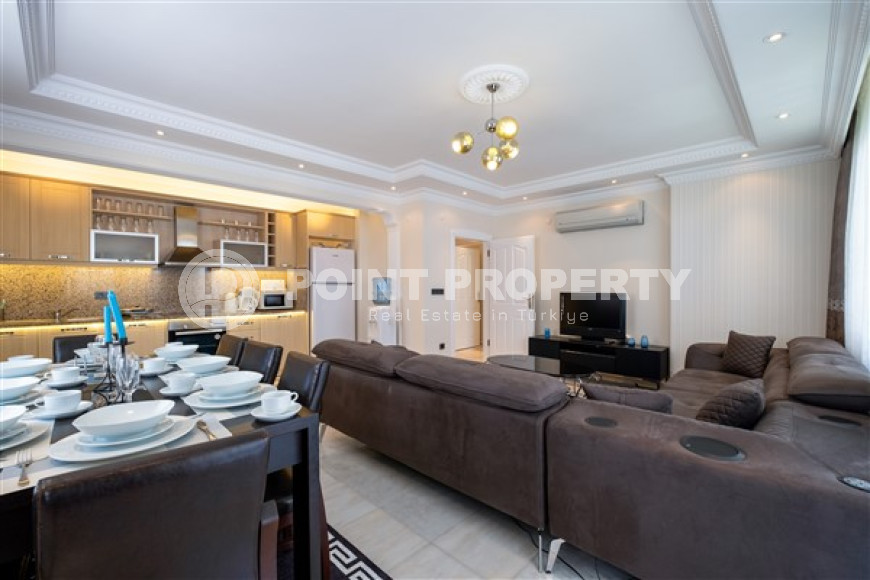 Furnished five-bedroom duplex penthouse, 250m², 450m from the sea in Oba, Alanya.-id-1750-photo-8
