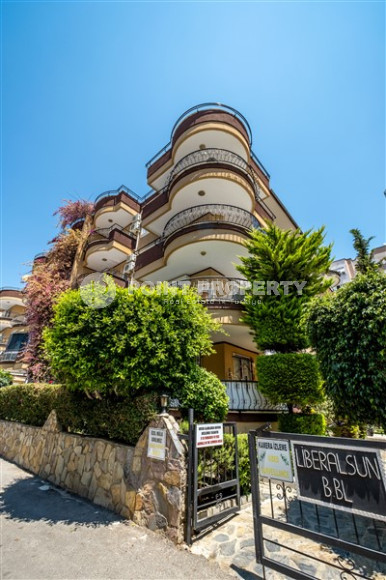 Furnished five-bedroom duplex penthouse, 250m², 450m from the sea in Oba, Alanya.-id-1750-photo-41