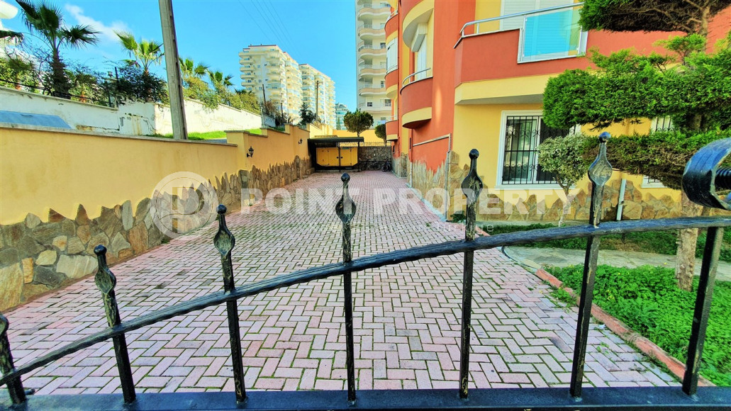 Двухуровневая квартира на Средиземном побережье с мебелью.-id-1107-фото-30