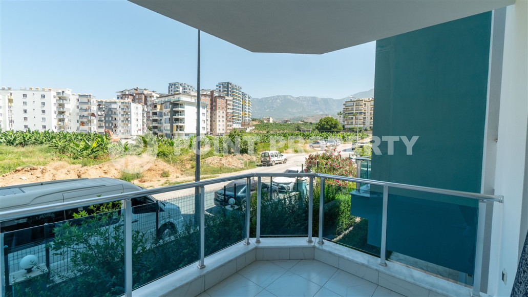 Furnished 1+1 apartment in a complex with an excellent location in the Mahmutlar area, 55 m2.-id-1109-photo-13