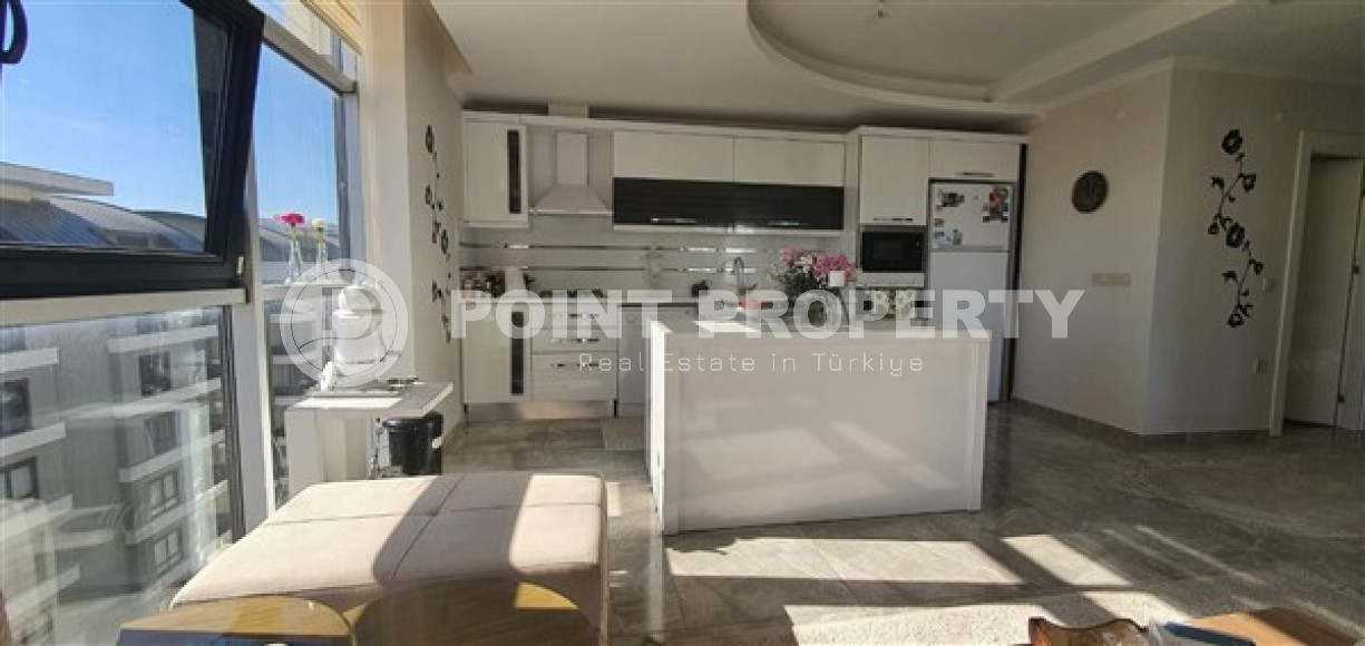 Three-room apartment, 120m², with sea and mountain views in a luxury complex in Cikcilli, Alanya-id-1761-photo-9