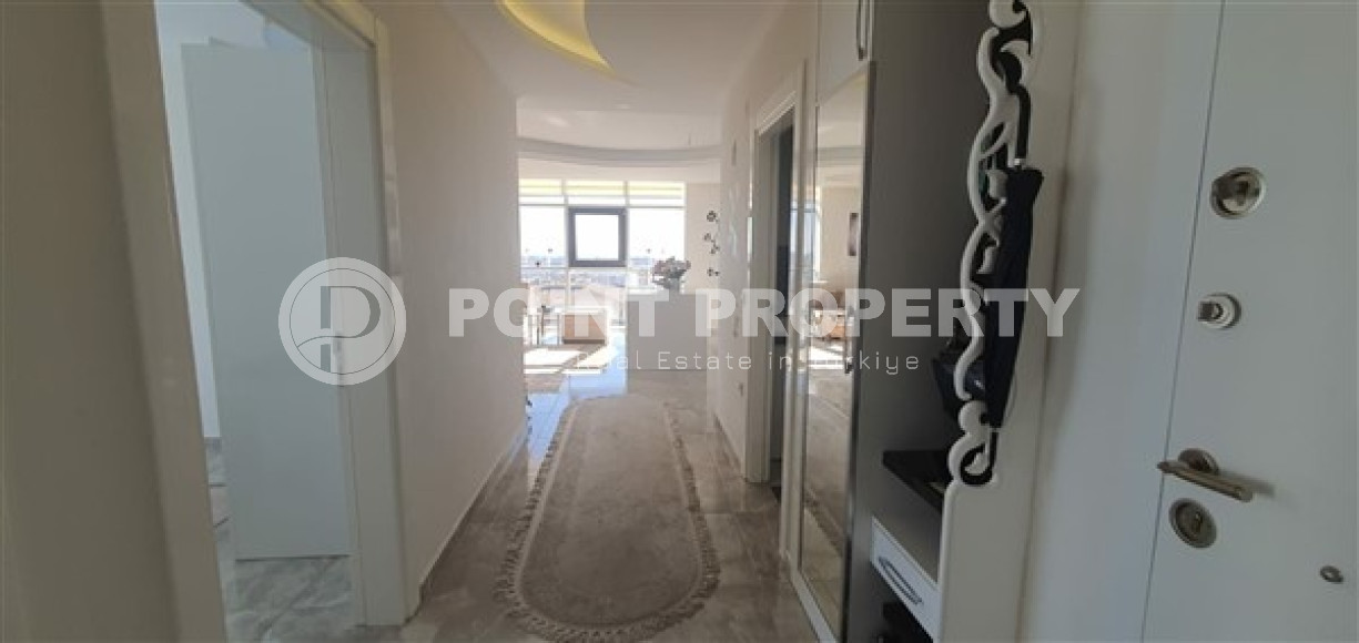 Three-room apartment, 120m², with sea and mountain views in a luxury complex in Cikcilli, Alanya-id-1761-photo-11