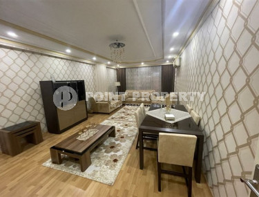 Просторный меблированный пентхаус 6+1,360м² в центре Алании, в 1000 метрах от пляжа Клеопатры-id-1765-фото-3