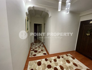 Просторный меблированный пентхаус 6+1,360м² в центре Алании, в 1000 метрах от пляжа Клеопатры-id-1765-фото-4