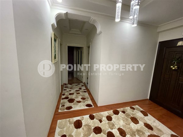 Просторный меблированный пентхаус 6+1,360м² в центре Алании, в 1000 метрах от пляжа Клеопатры-id-1765-фото-4