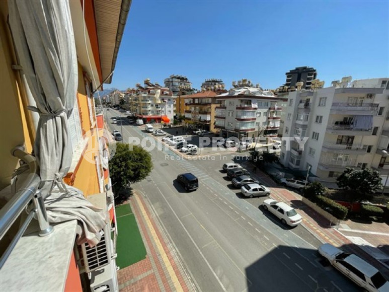 Просторный меблированный пентхаус 6+1,360м² в центре Алании, в 1000 метрах от пляжа Клеопатры-id-1765-фото-11