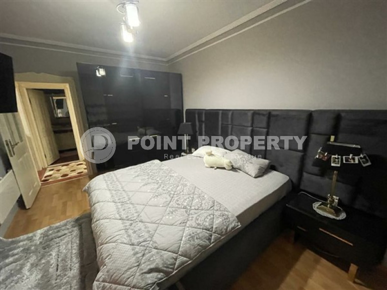 Просторный меблированный пентхаус 6+1,360м² в центре Алании, в 1000 метрах от пляжа Клеопатры-id-1765-фото-15