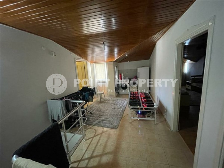 Просторный меблированный пентхаус 6+1,360м² в центре Алании, в 1000 метрах от пляжа Клеопатры-id-1765-фото-22