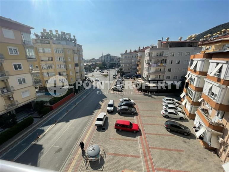 Просторный меблированный пентхаус 6+1,360м² в центре Алании, в 1000 метрах от пляжа Клеопатры-id-1765-фото-35