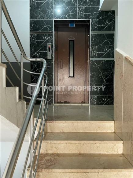 Просторный меблированный пентхаус 6+1,360м² в центре Алании, в 1000 метрах от пляжа Клеопатры-id-1765-фото-36