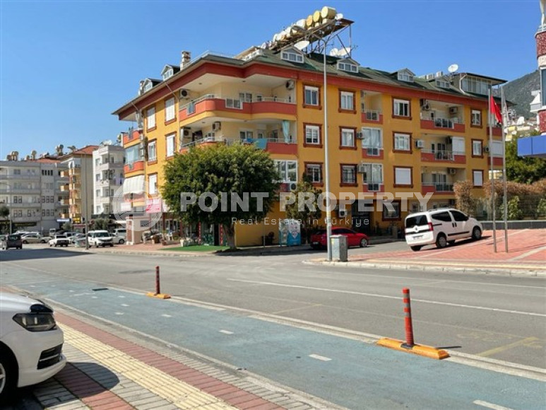 Просторный меблированный пентхаус 6+1,360м² в центре Алании, в 1000 метрах от пляжа Клеопатры-id-1765-фото-38