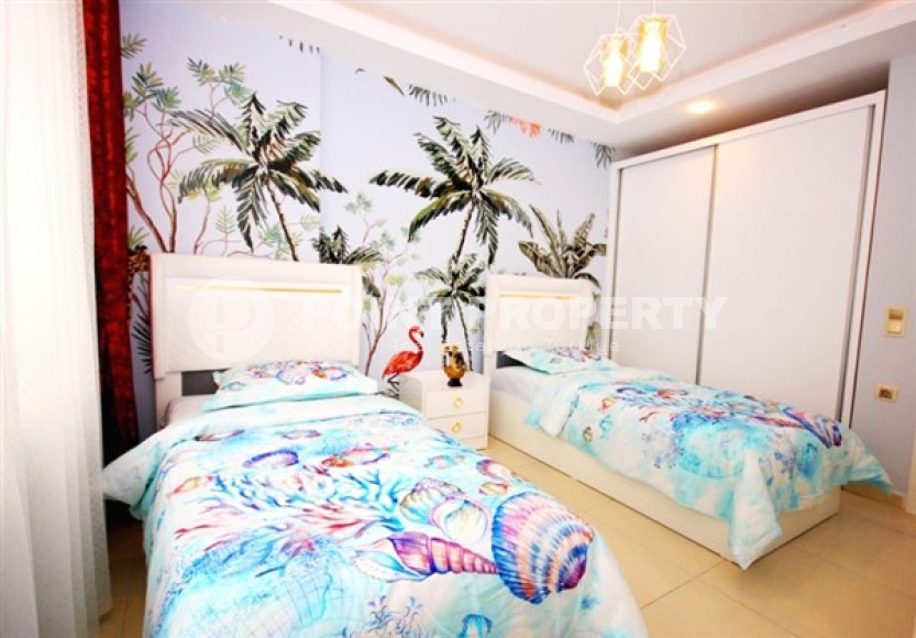 Furnished three-room apartment, 120m², in a premium residence, by the sea in Mahmutlar-id-1768-photo-13