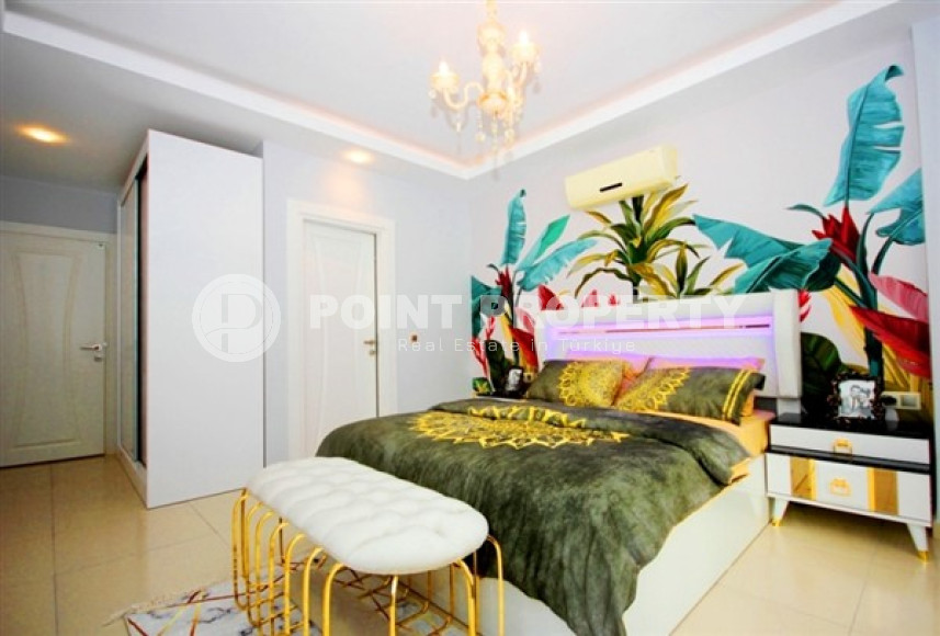 Furnished three-room apartment, 120m², in a premium residence, by the sea in Mahmutlar-id-1768-photo-15