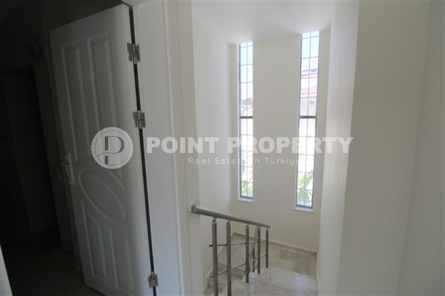 Private three-storey four-bedroom villa, 220m², with swimming pool, in the elite area of Antalya - Belek-id-1773-photo-25