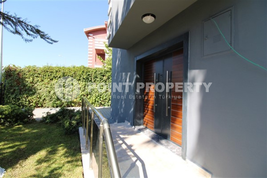 Private three-storey four-bedroom villa, 220m², with swimming pool, in the elite area of Antalya - Belek-id-1773-photo-35