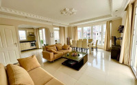 Spacious three-room apartment, 125m², excellent views of the mountains and sea in Mahmutlar, Alanya-id-1792-photo-2