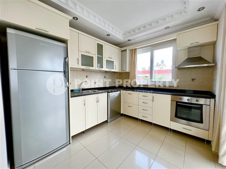 Spacious three-room apartment, 125m², excellent views of the mountains and sea in Mahmutlar, Alanya-id-1792-photo-6