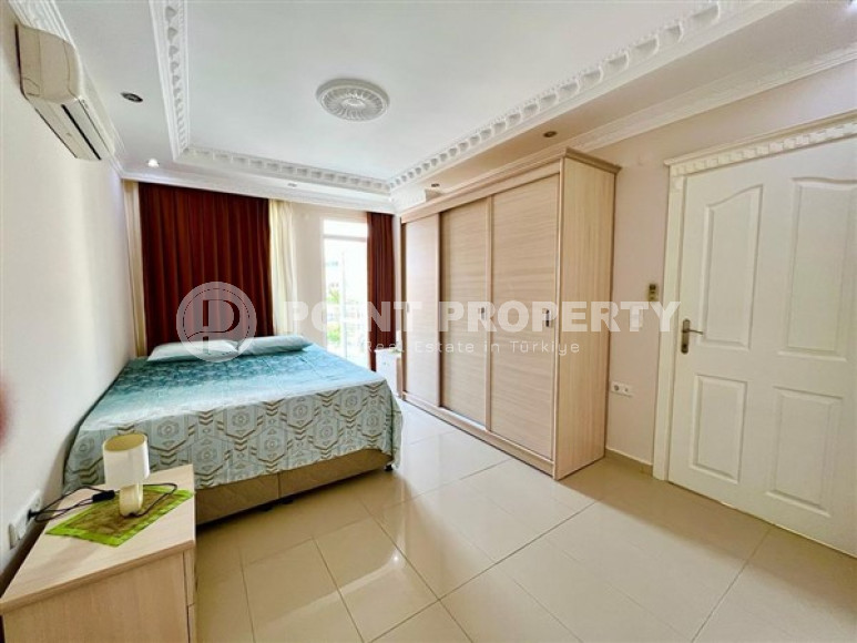 Spacious three-room apartment, 125m², excellent views of the mountains and sea in Mahmutlar, Alanya-id-1792-photo-19