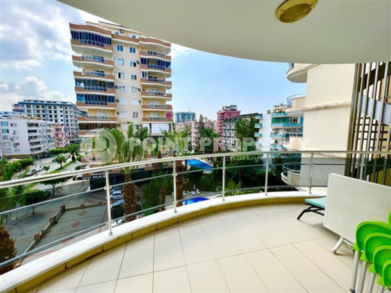 Spacious three-room apartment, 125m², excellent views of the mountains and sea in Mahmutlar, Alanya-id-1792-photo-23