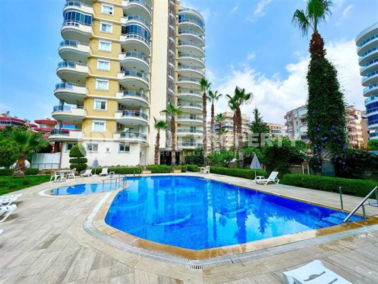 Spacious three-room apartment, 125m², excellent views of the mountains and sea in Mahmutlar, Alanya-id-1792-photo-32