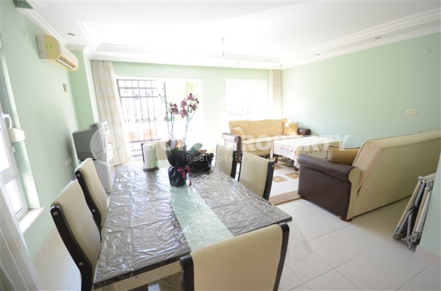 Great offer: spacious furnished two-bedroom apartment, 130m², near Cleopatra Beach-id-1793-photo-3