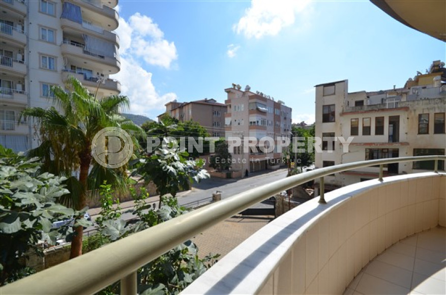 Great offer: spacious furnished two-bedroom apartment, 130m², near Cleopatra Beach-id-1793-photo-6