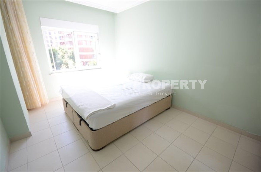 Great offer: spacious furnished two-bedroom apartment, 130m², near Cleopatra Beach-id-1793-photo-8