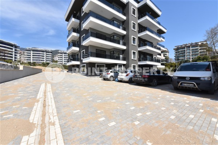 Three bedroom apartment, 165m², in a new urban building in Oba, Alanya-id-1799-photo-2
