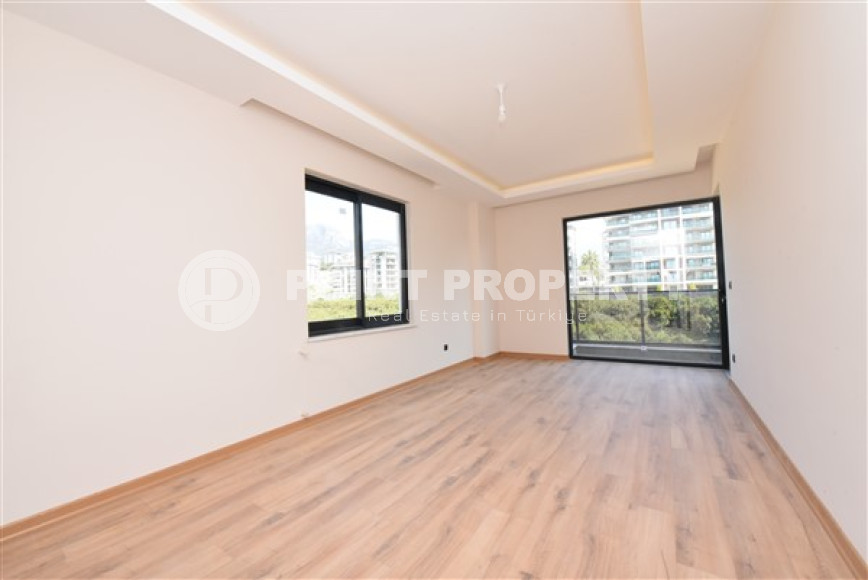 Three bedroom apartment, 165m², in a new urban building in Oba, Alanya-id-1799-photo-6