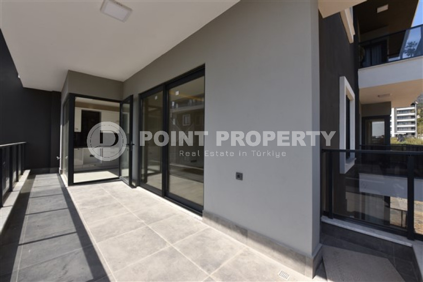 Three bedroom apartment, 165m², in a new urban building in Oba, Alanya-id-1799-photo-12