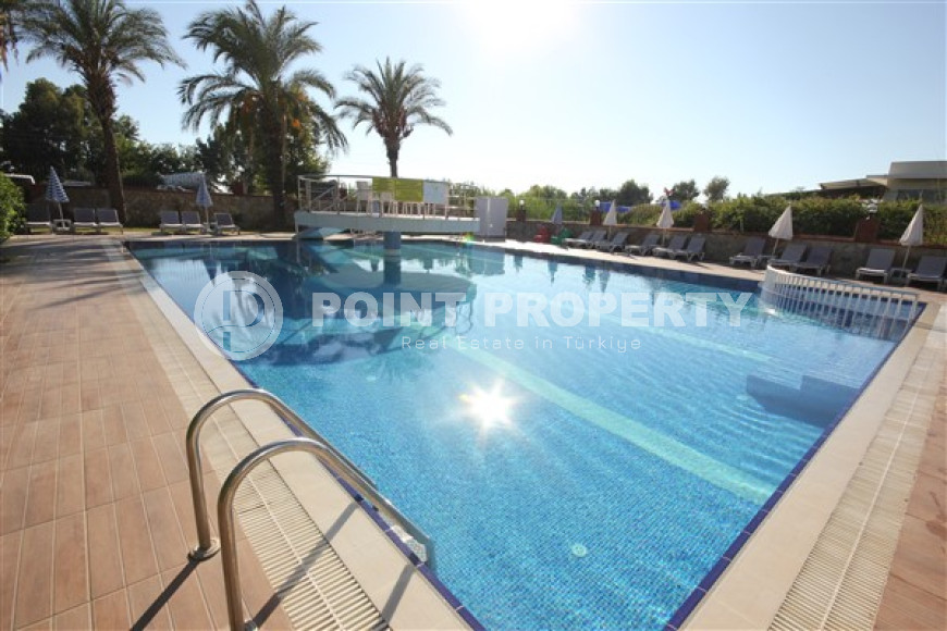 Готовый к проживанию, пентхаус с двумя спальнями, 150м², в 50м от моря в районе Алании Демирташ-id-1801-фото-2