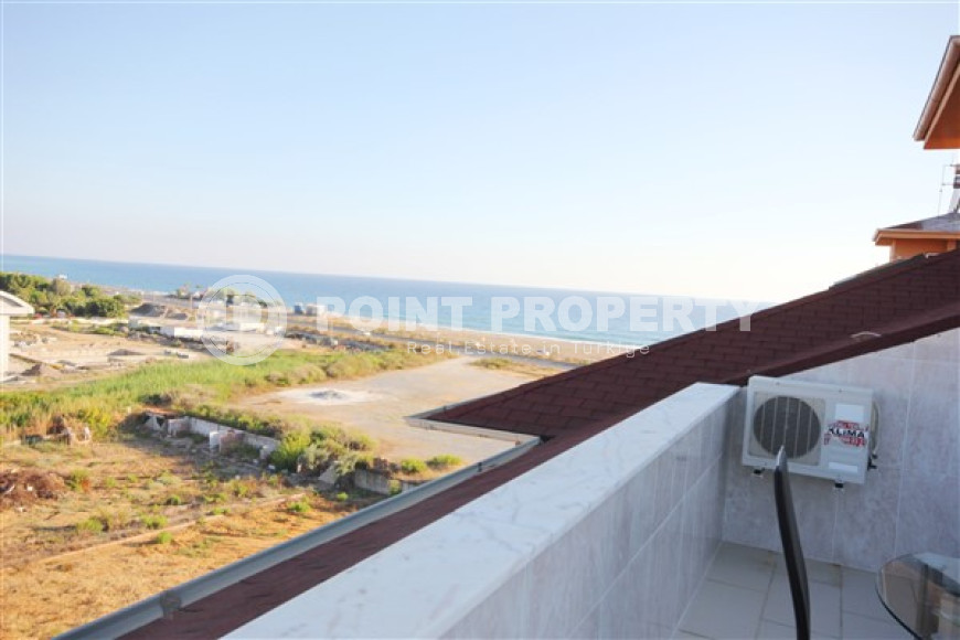 Готовый к проживанию, пентхаус с двумя спальнями, 150м², в 50м от моря в районе Алании Демирташ-id-1801-фото-35