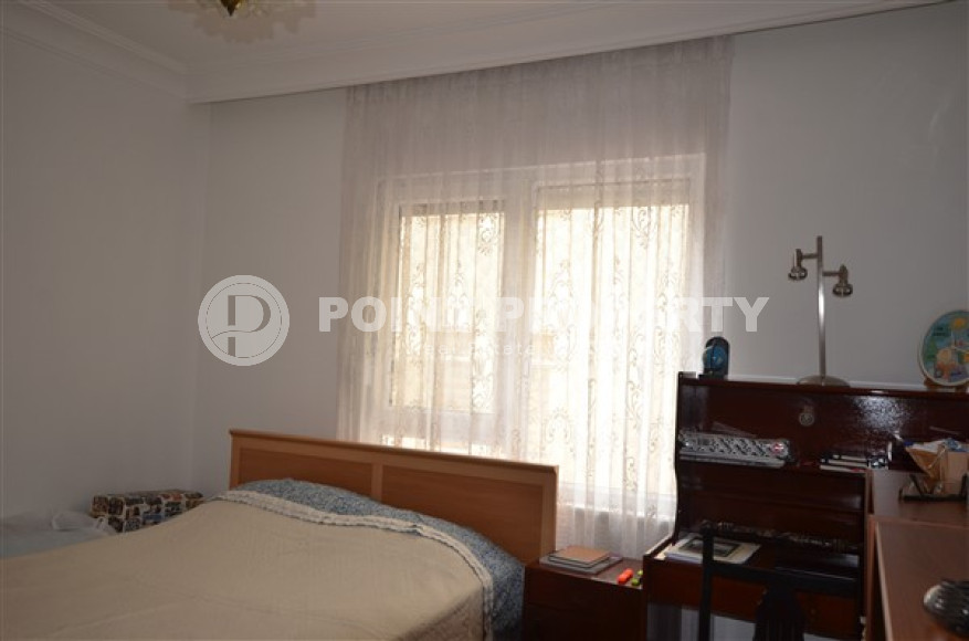 Furnished four-room apartment, 180m², with sea views 100m from the sea in Oba, Alanya-id-1803-photo-11