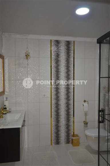 Furnished four-room apartment, 180m², with sea views 100m from the sea in Oba, Alanya-id-1803-photo-12