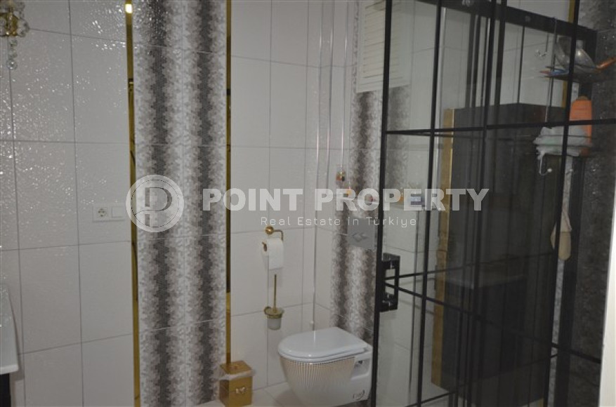 Furnished four-room apartment, 180m², with sea views 100m from the sea in Oba, Alanya-id-1803-photo-13