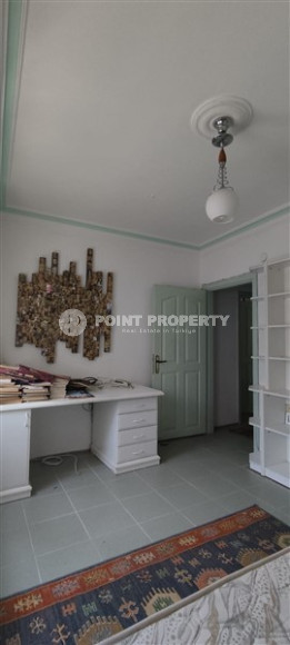 Three-room apartment, 115m², in a residence with a swimming pool in Mahmutlar, Alanya, 100m from the sea-id-1804-photo-9