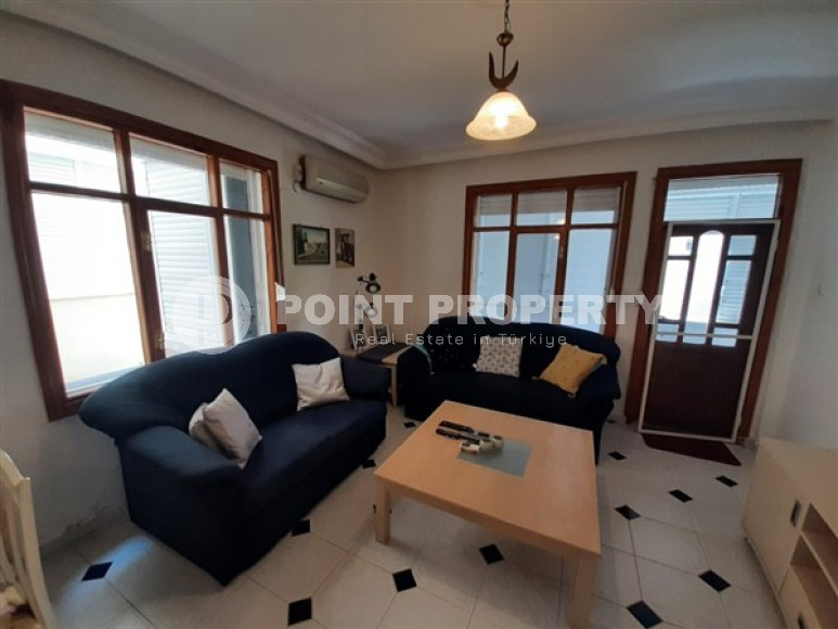 Budget property in Oba, Alanya: furnished apartment 2+1, 80m², 250m from the sea-id-1806-photo-2